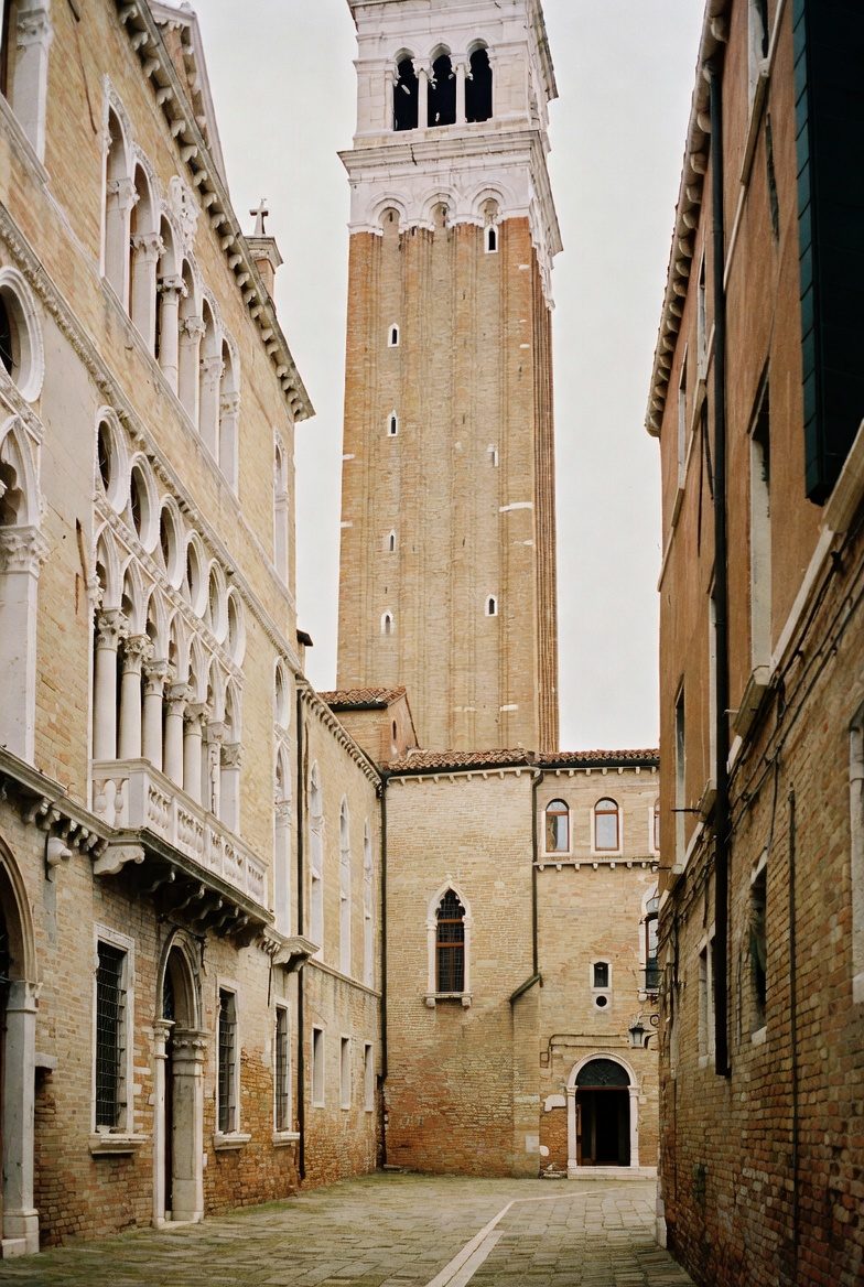 Basilica dei Frari, Venice